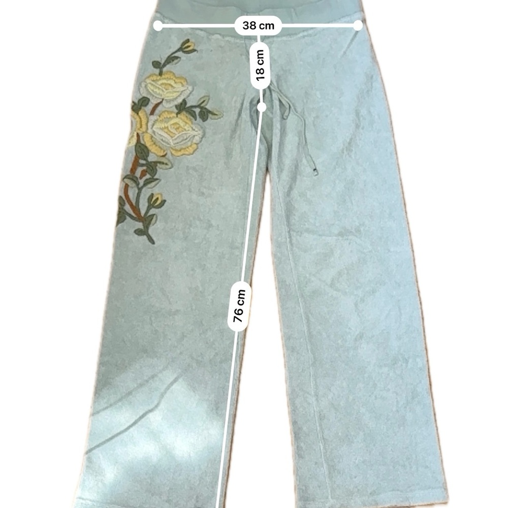 Vintage Juicy Couture Velour Tracksuit Embroidered Floral Motif Sage Green - Picture 8 of 8